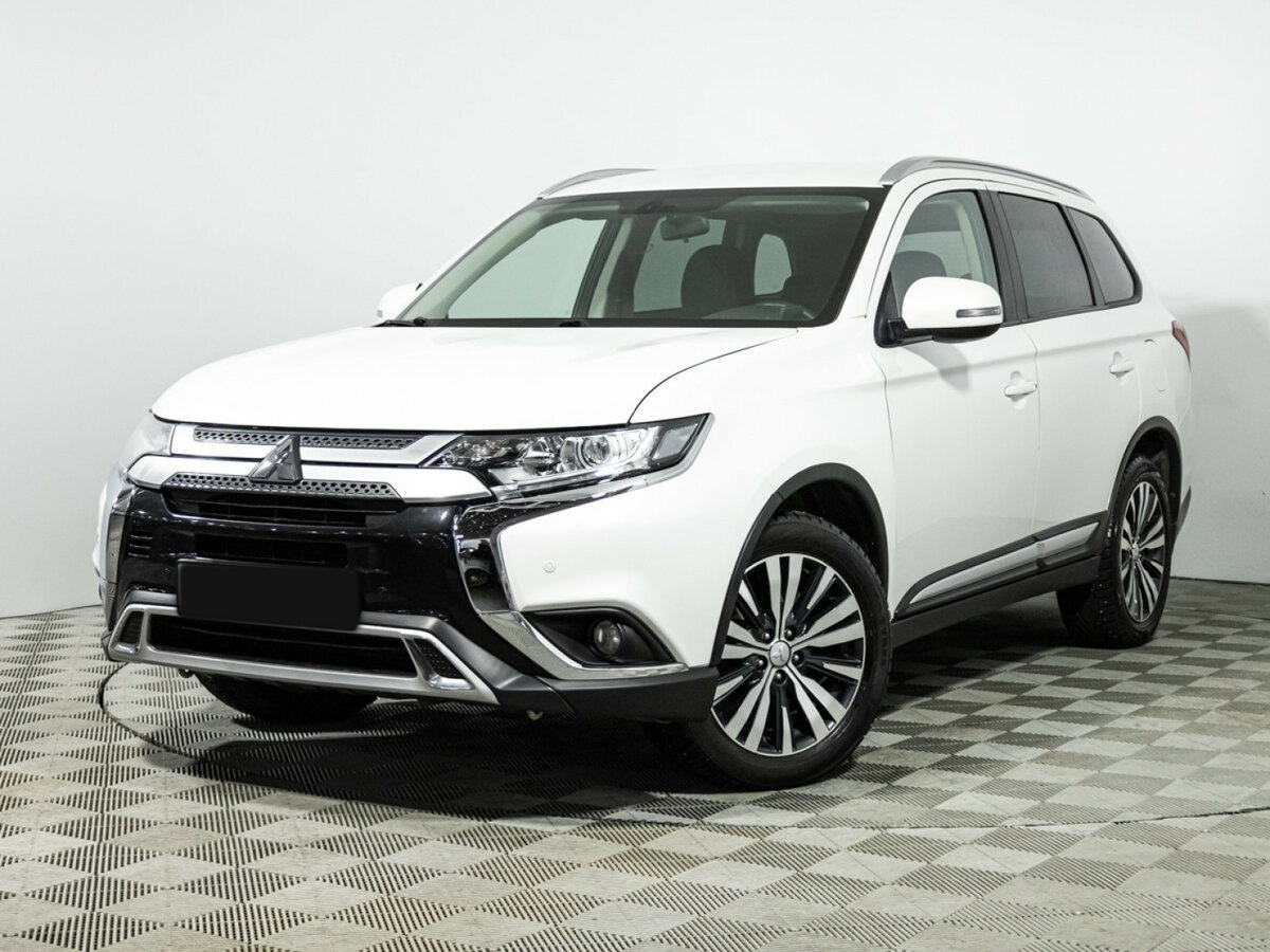 Купить Mitsubishi Outlander III Рестайлинг 3, 2018, 63 107 км, фото №1