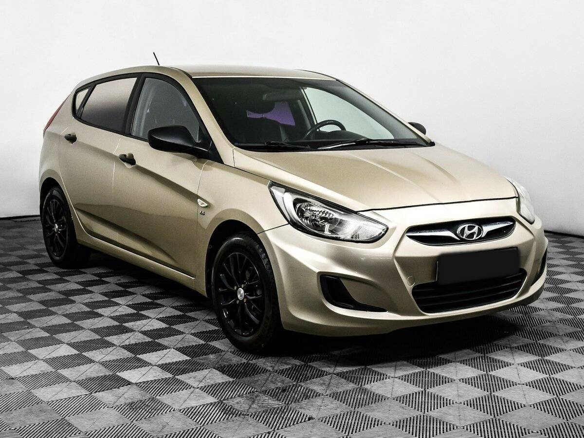 Купить Hyundai Solaris, 2012, 168 649 км, фото №3