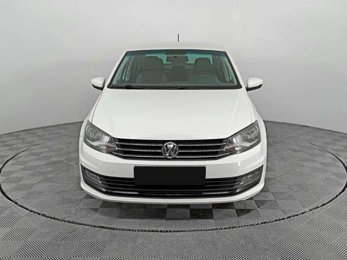Купить Volkswagen Polo, 2018, 85 637 км, фото №2