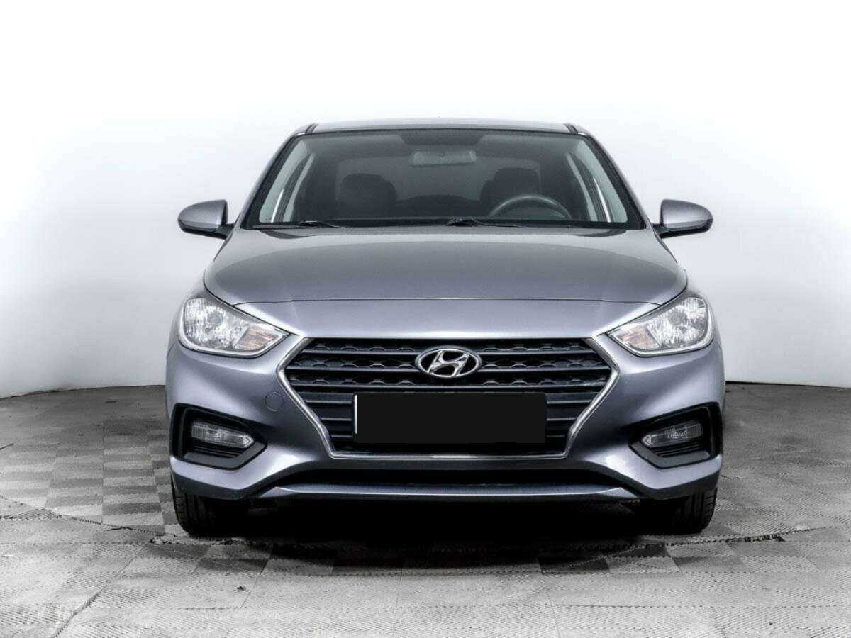 Купить Hyundai Solaris, 2017, 75 300 км, фото №2