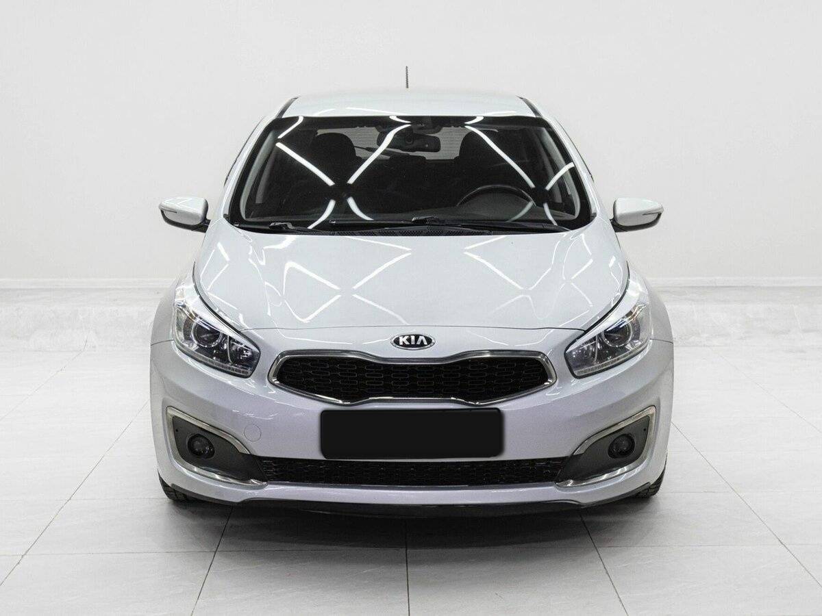 Купить Kia Ceed, 2016, 163 000 км, фото №3