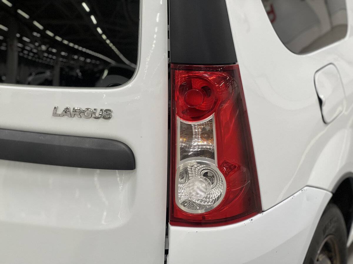 Купить Lada (ВАЗ) Largus, 2017, 187 942 км, фото №9