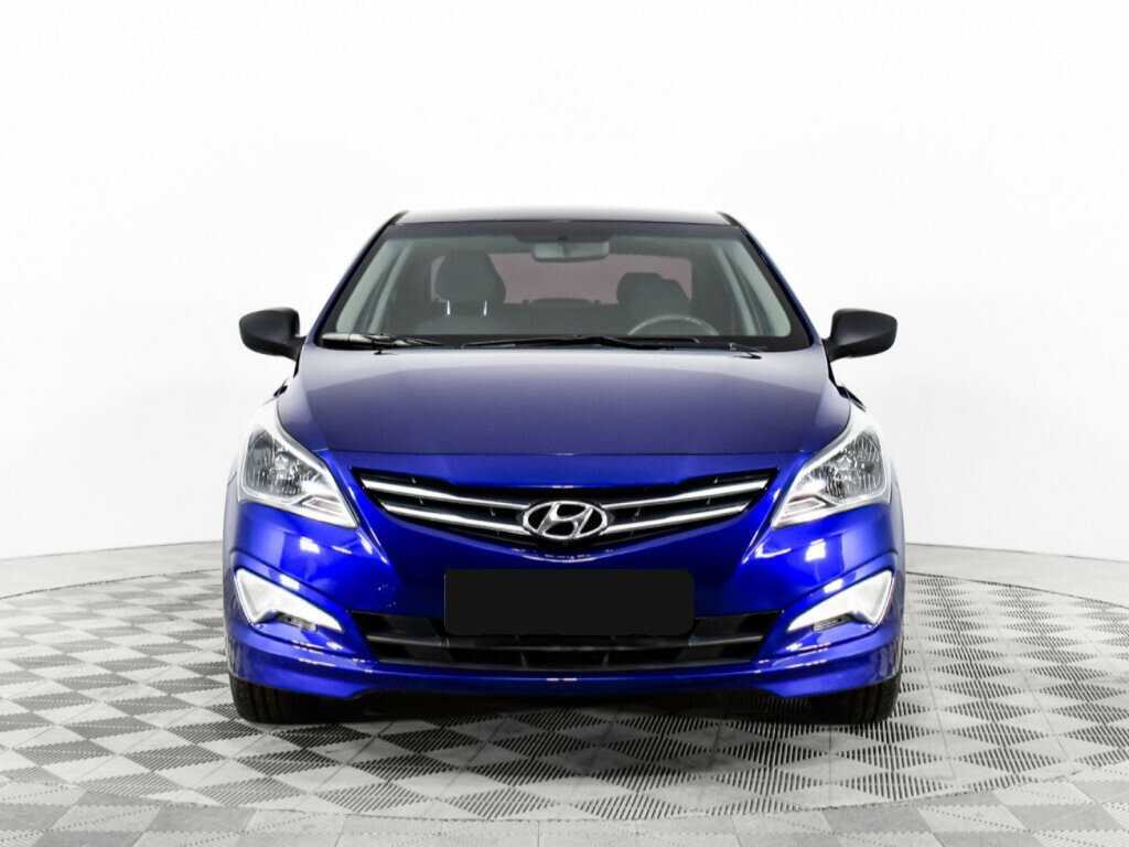 Купить Hyundai Solaris, 2015, 119 572 км, фото №2