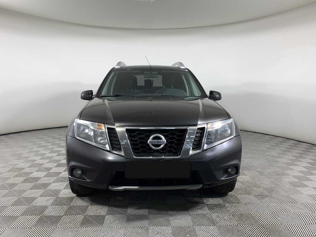 Купить Nissan Terrano, 2017, 189 257 км, фото №2