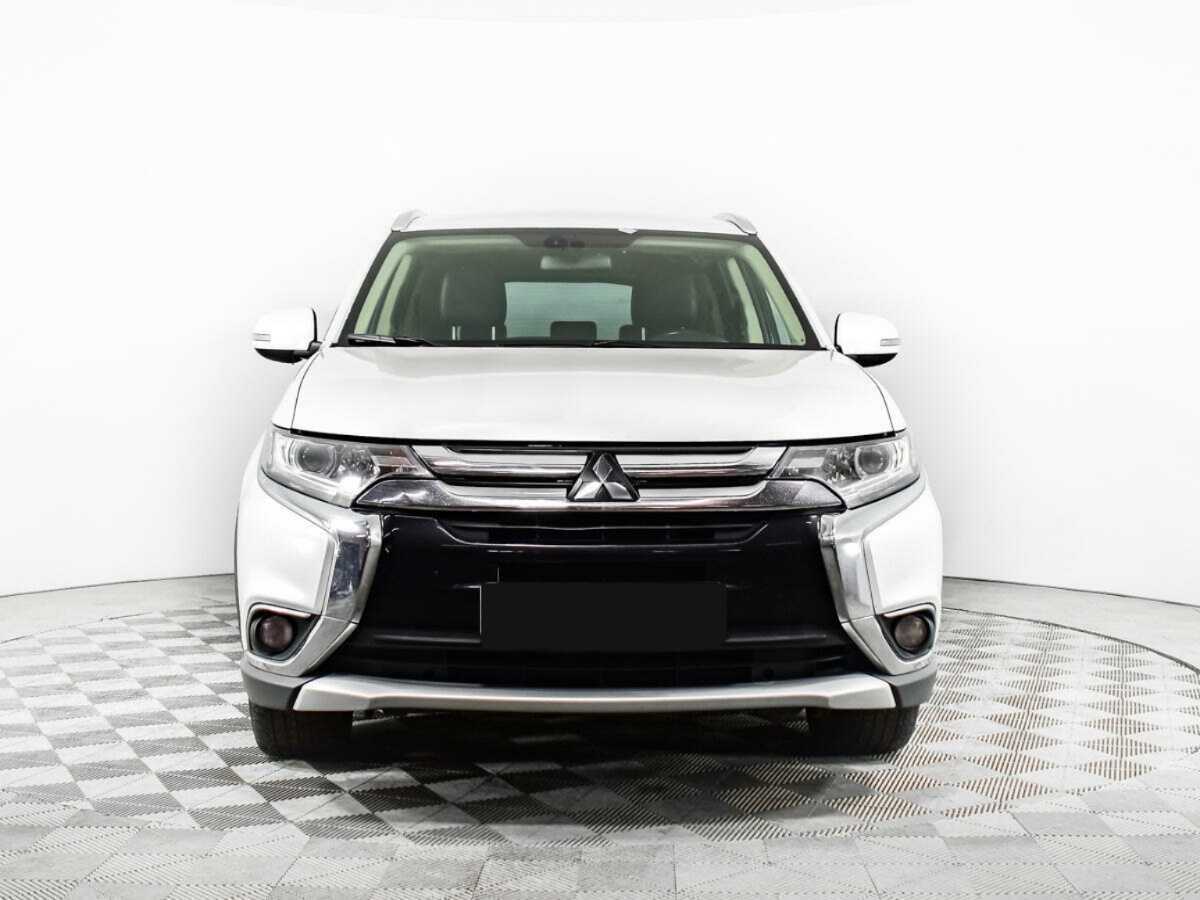 Купить Mitsubishi Outlander, 2015, 270 387 км, фото №2