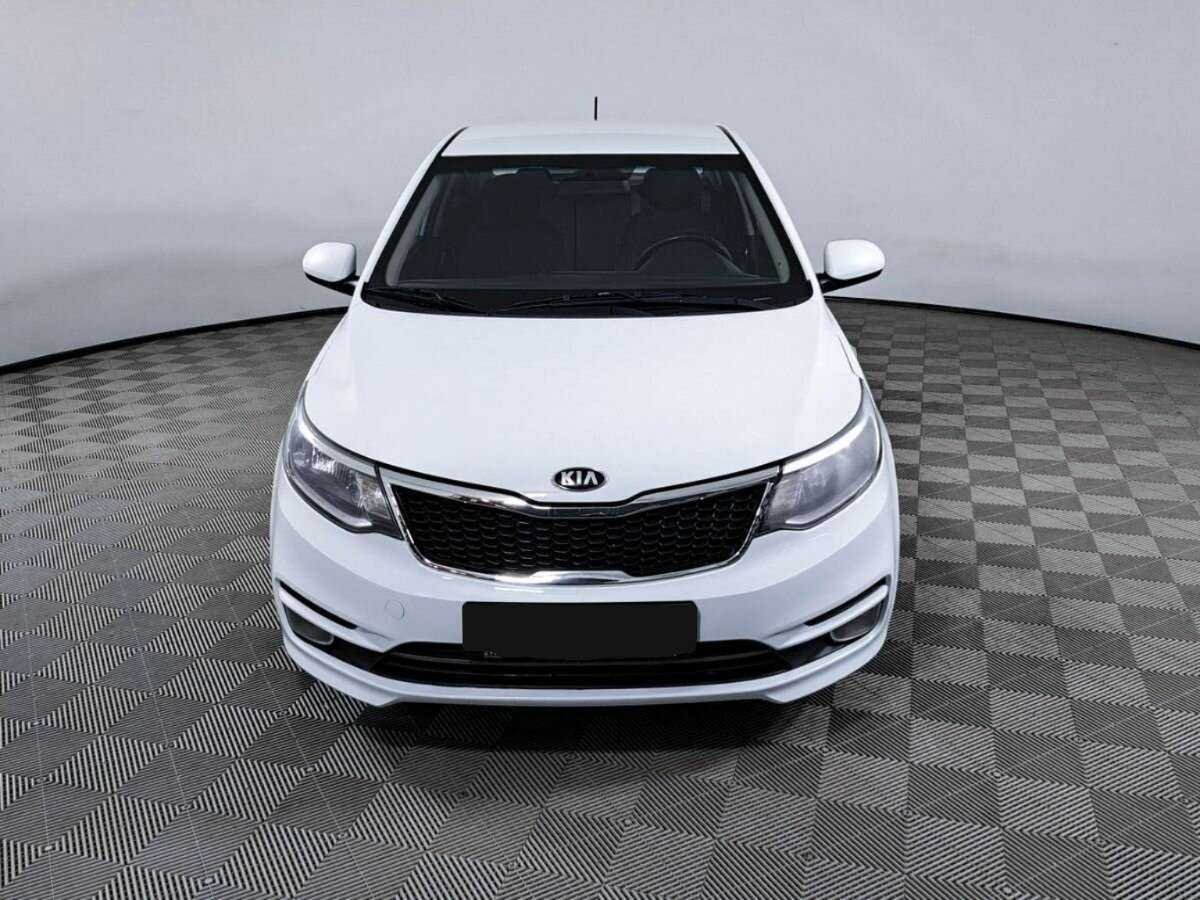 Купить Kia Rio, 2017, 112 068 км, фото №2