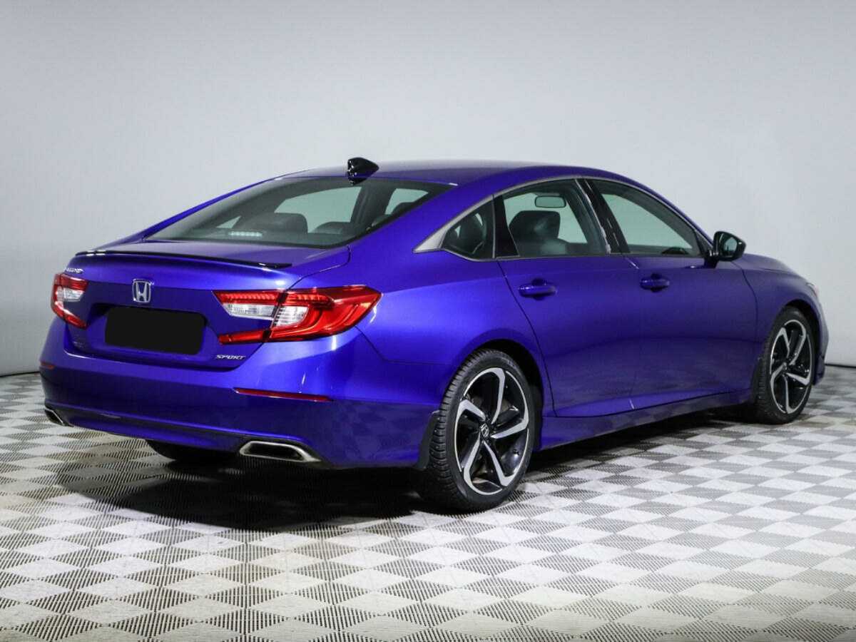 Купить Honda Accord, 2022, 10 620 км, фото №3