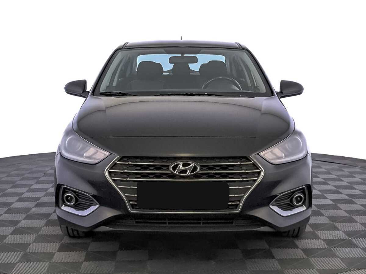 Купить Hyundai Solaris, 2018, 122 570 км, фото №2