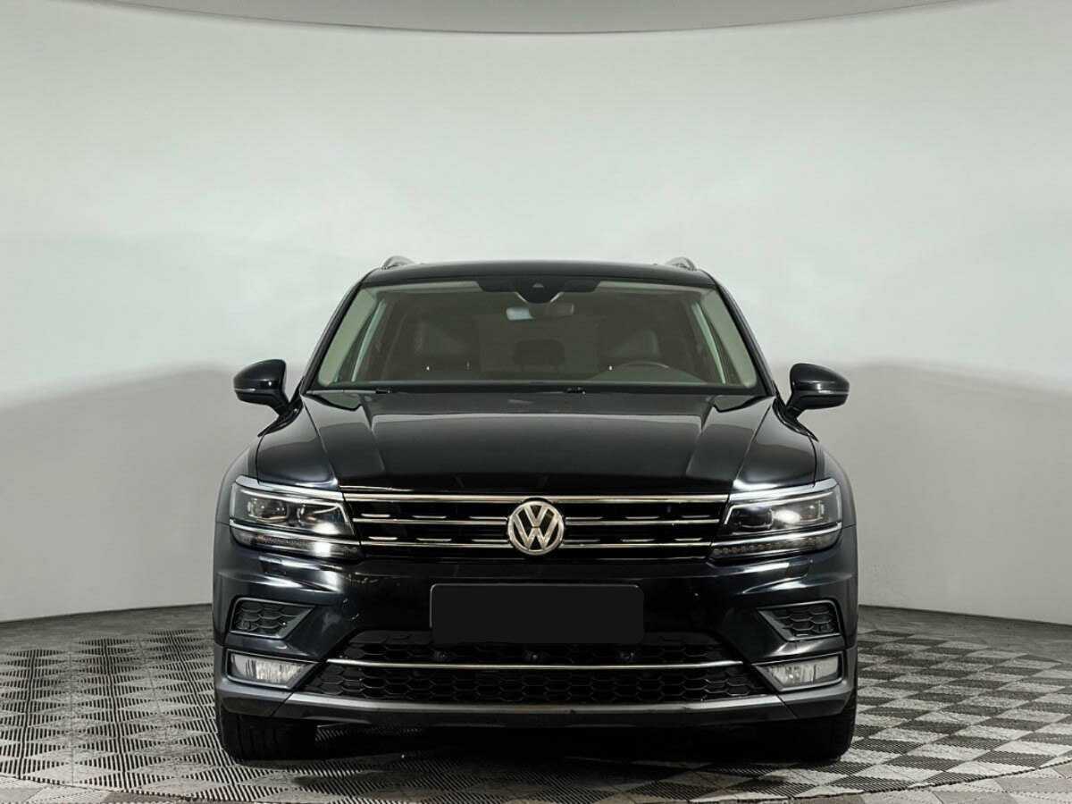 Купить Volkswagen Tiguan, 2017, 126 617 км, фото №2