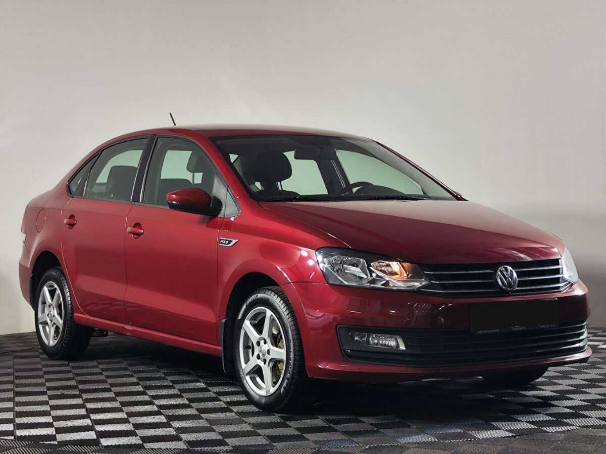 Купить Volkswagen Polo, 2018, 136 300 км, фото №2