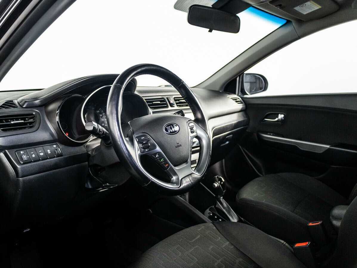Купить Kia Rio, 2016, 136 173 км, фото №9
