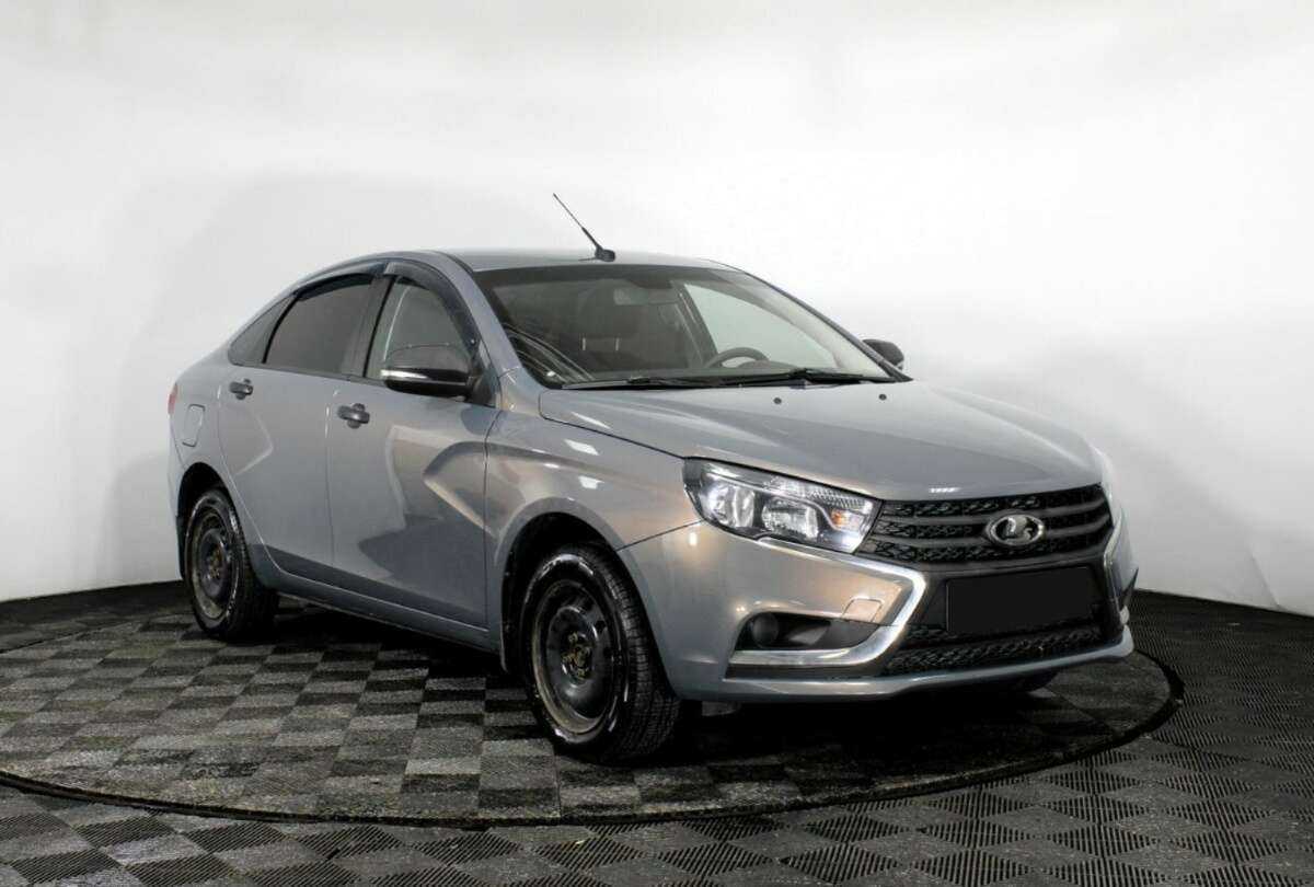 Купить Lada (ВАЗ) Vesta, 2017, 132 000 км, фото №3