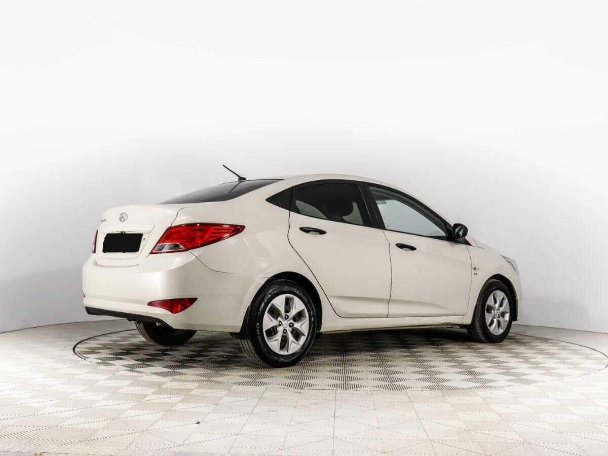 Купить Hyundai Solaris, 2016, 163 533 км, фото №3