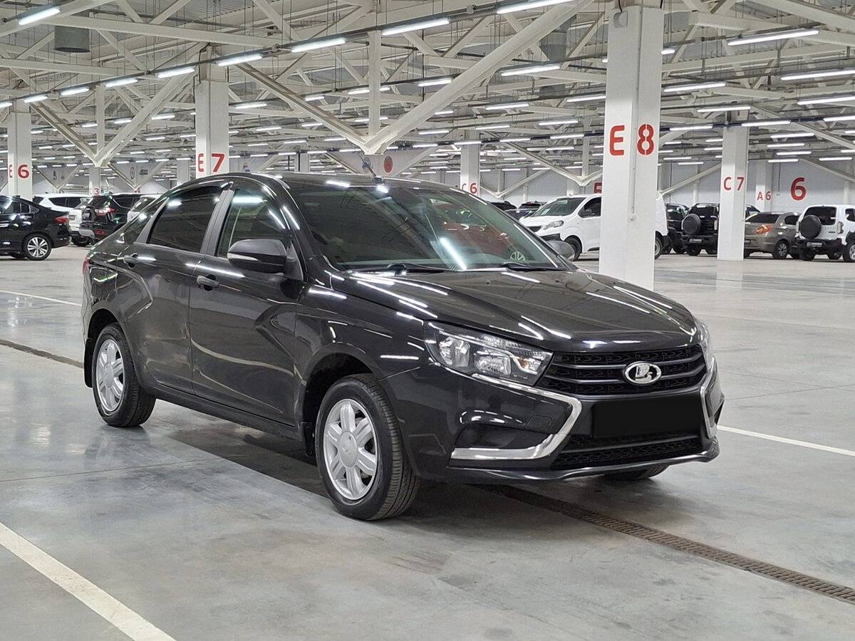 Купить Lada (ВАЗ) Vesta I, 2018, 133 696 км, фото №3