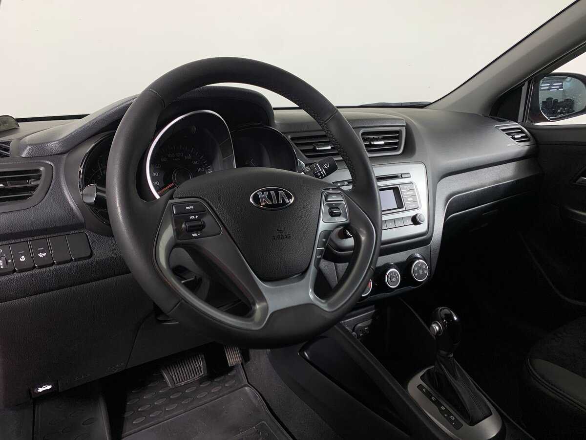 Купить Kia Rio, 2017, 149 947 км, фото №10