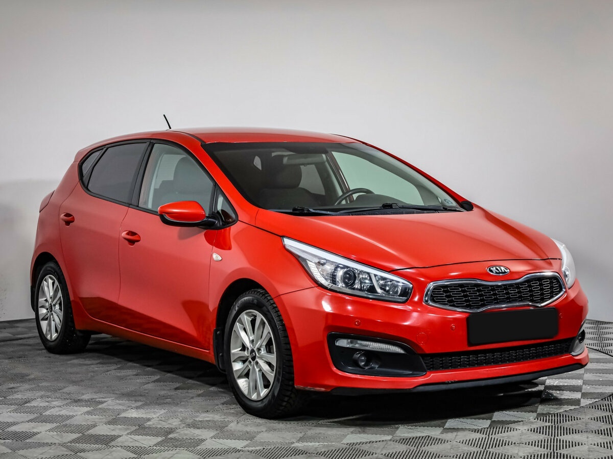 Купить Kia Ceed II Рестайлинг, 2016, 115 669 км, фото №3