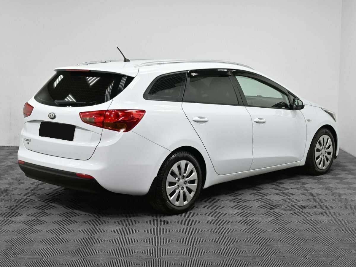 Купить Kia Ceed, 2013, 146 000 км, фото №2