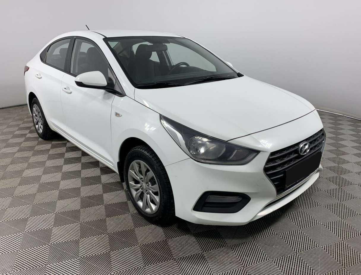 Купить Hyundai Solaris, 2019, 126 048 км, фото №3