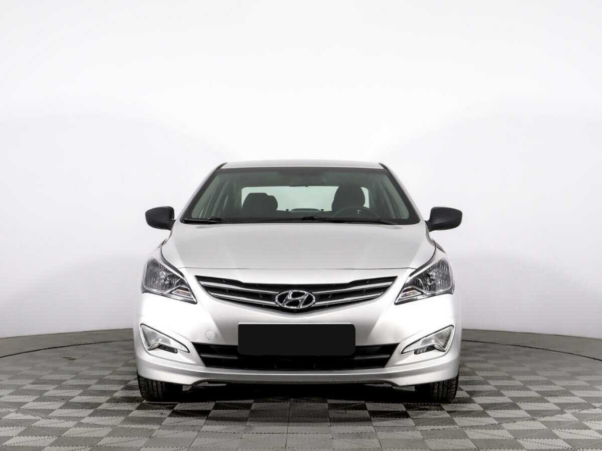 Купить Hyundai Solaris, 2016, 78 960 км, фото №2