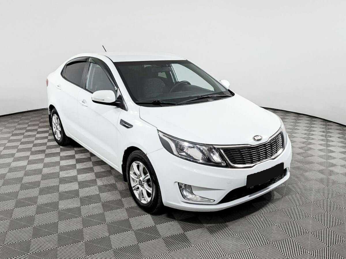 Купить Kia Rio 5-speed, 2013, 81 722 км, фото №3