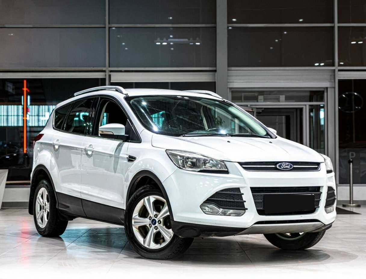 Купить Ford Kuga, 2014, 140 000 км, фото №2