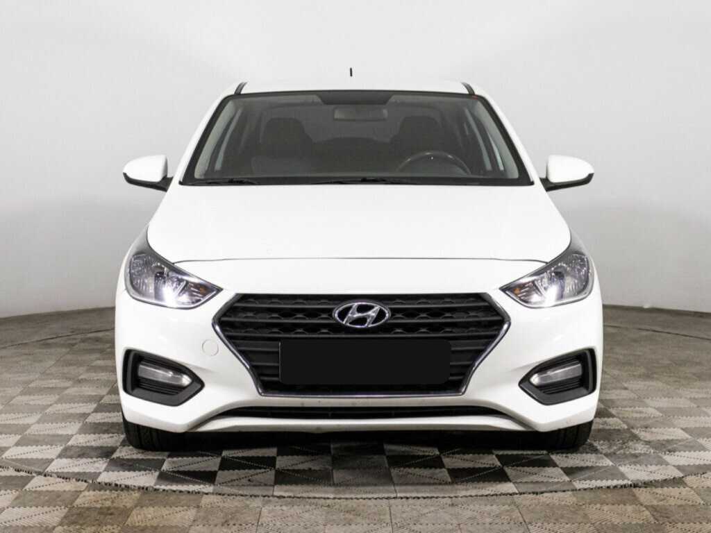 Купить Hyundai Solaris, 2019, 89 965 км, фото №2