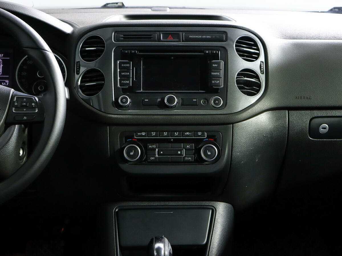 Купить Volkswagen Tiguan, 2012, 232 365 км, фото №11