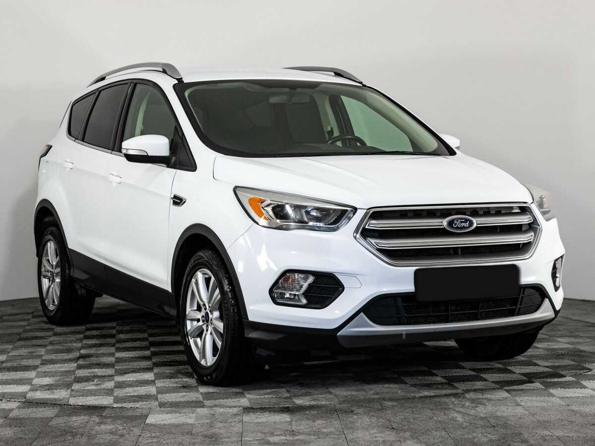 Купить Ford Kuga, 2017, 144 894 км, фото №3