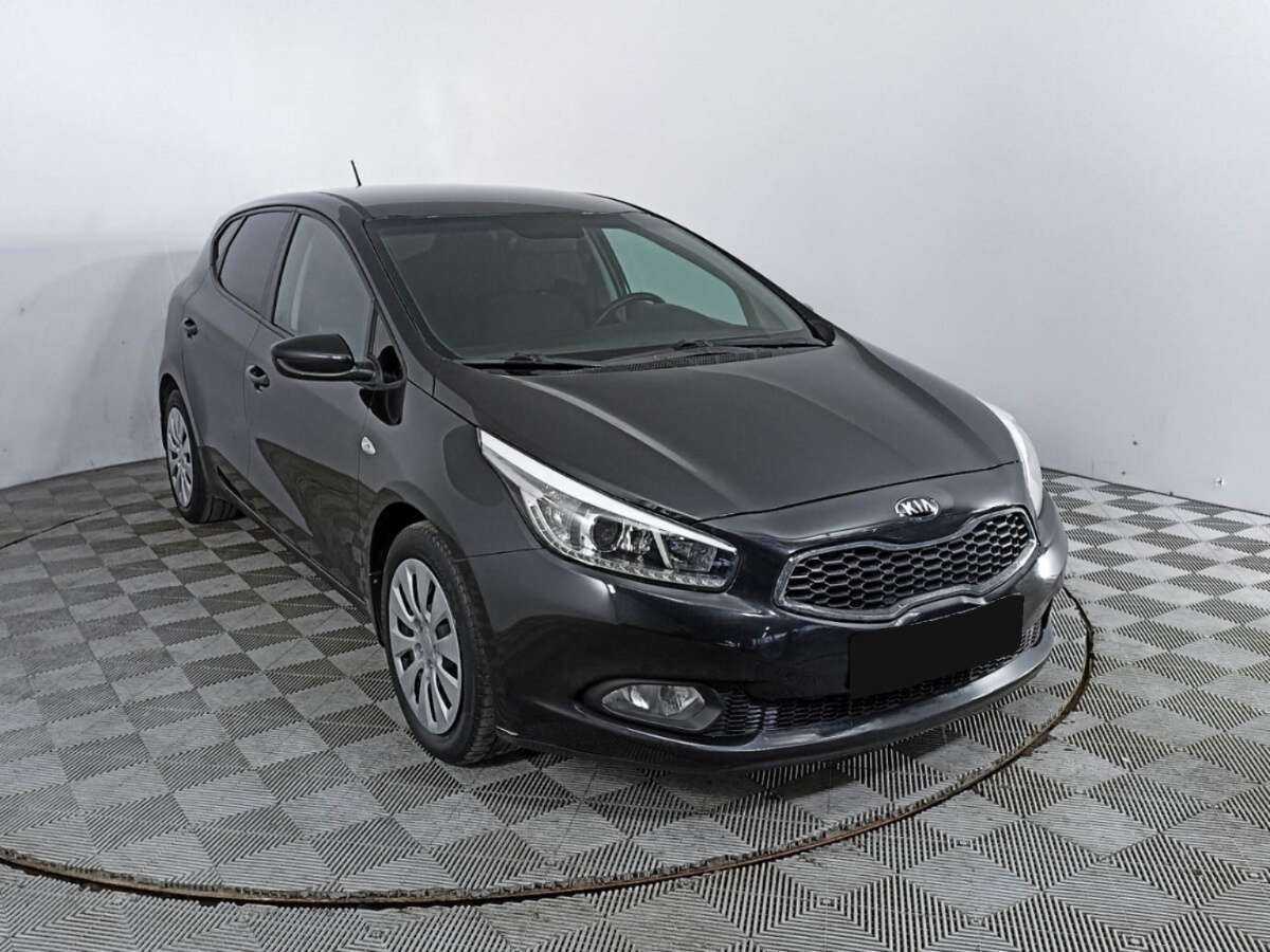 Купить Kia Ceed, 2012, 151 082 км, фото №3