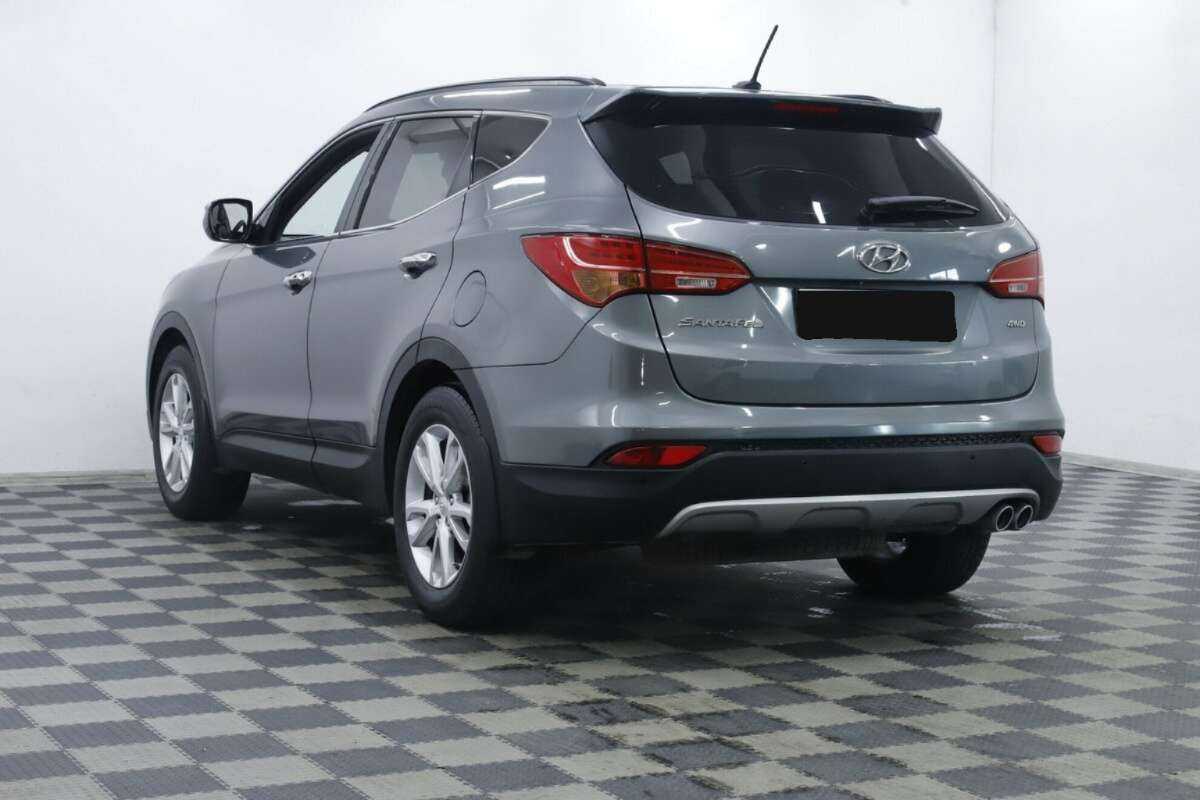 Купить Hyundai Santa Fe, 2015, 175 500 км, фото №2