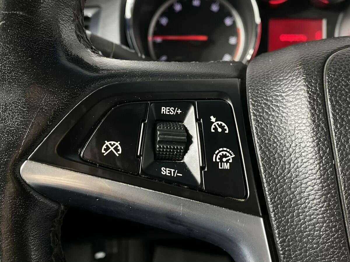 Купить Opel Astra GTC, 2013, 127 000 км, фото №13