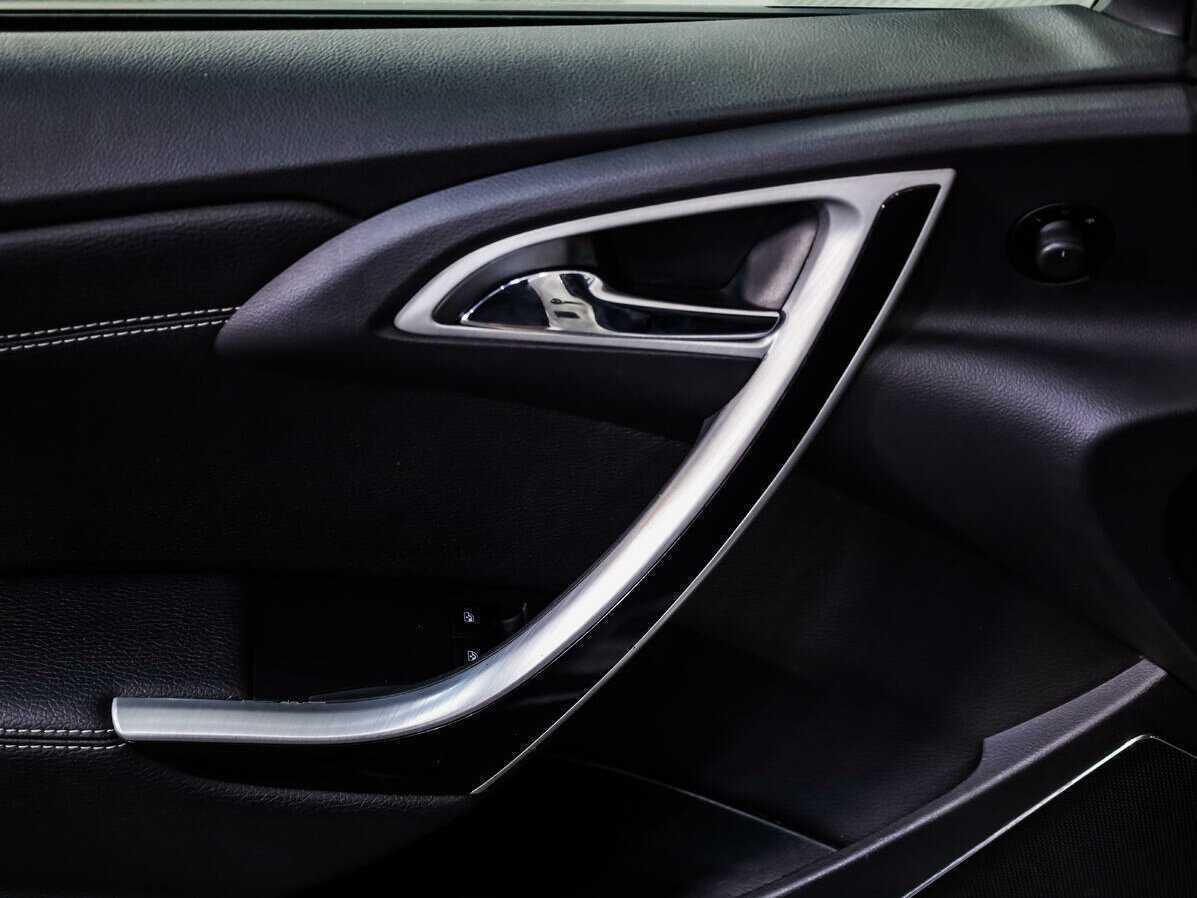 Купить Opel Astra GTC, 2012, 193 645 км, фото №18