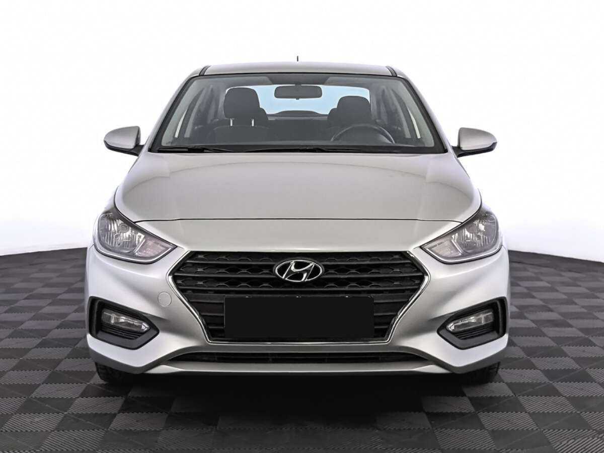 Купить Hyundai Solaris, 2018, 86 879 км, фото №2