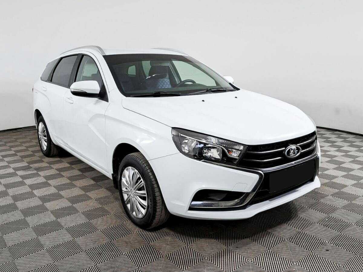 Купить Lada (ВАЗ) Vesta SW, 2018, 132 027 км, фото №3