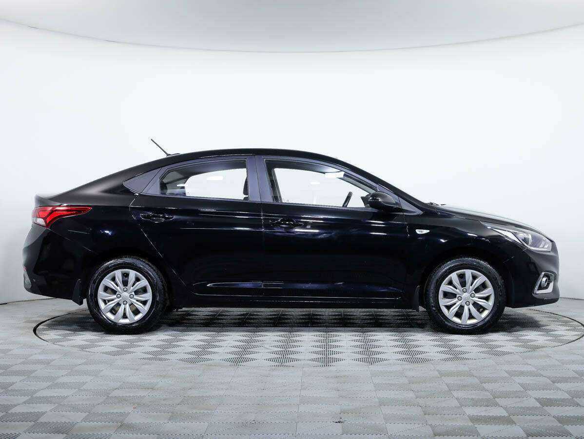 Купить Hyundai Solaris, 2018, 76 950 км, фото №3