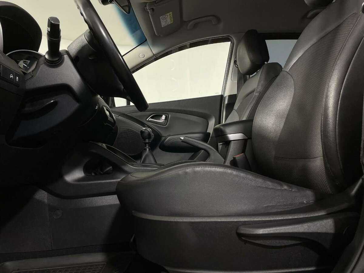 Купить Hyundai ix35, 2015, 106 983 км, фото №10