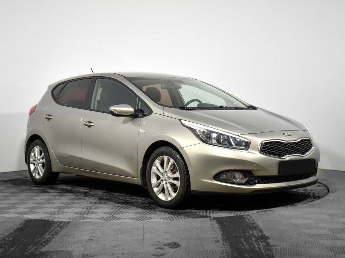 Купить Kia Ceed II, 2012, 80 486 км, фото №3