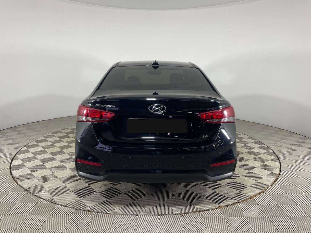 Купить Hyundai Solaris, 2018, 69 000 км, фото №5