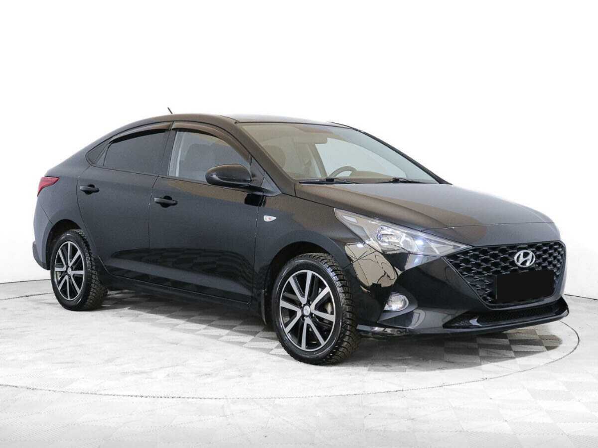 Купить Hyundai Solaris, 2021, 47 202 км, фото №2