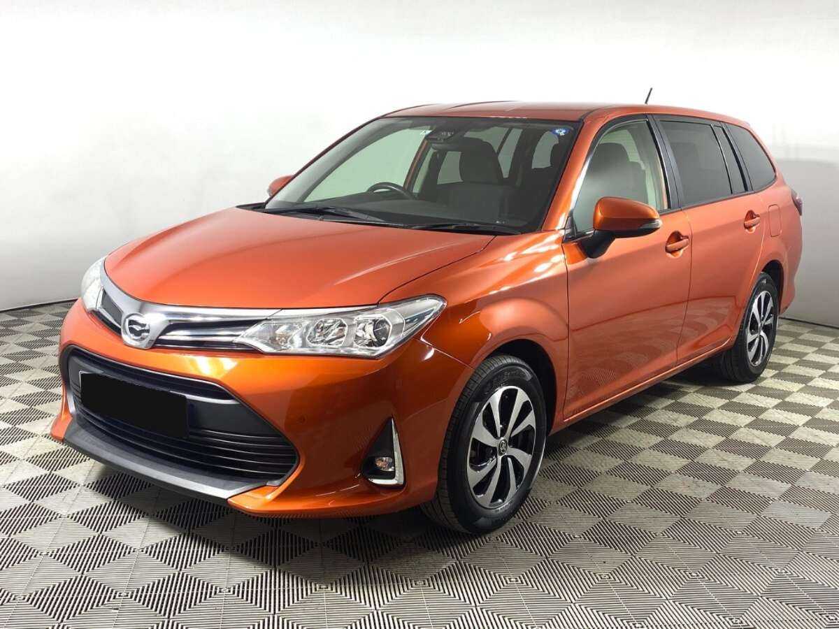 Купить Toyota Corolla Fielder, 2019, 61 070 км, фото №1
