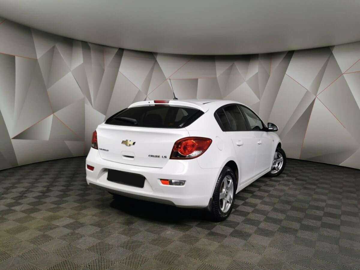 Купить Chevrolet Cruze, 2012, 120 004 км, фото №2