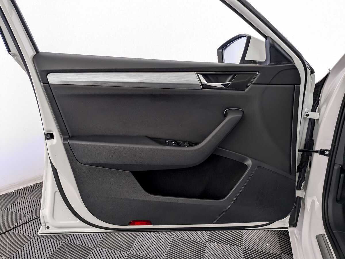 Купить Skoda Superb, 2021, 89 780 км, фото №14