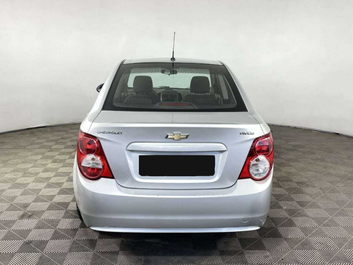 Купить Chevrolet Aveo, 2013, 135 000 км, фото №2