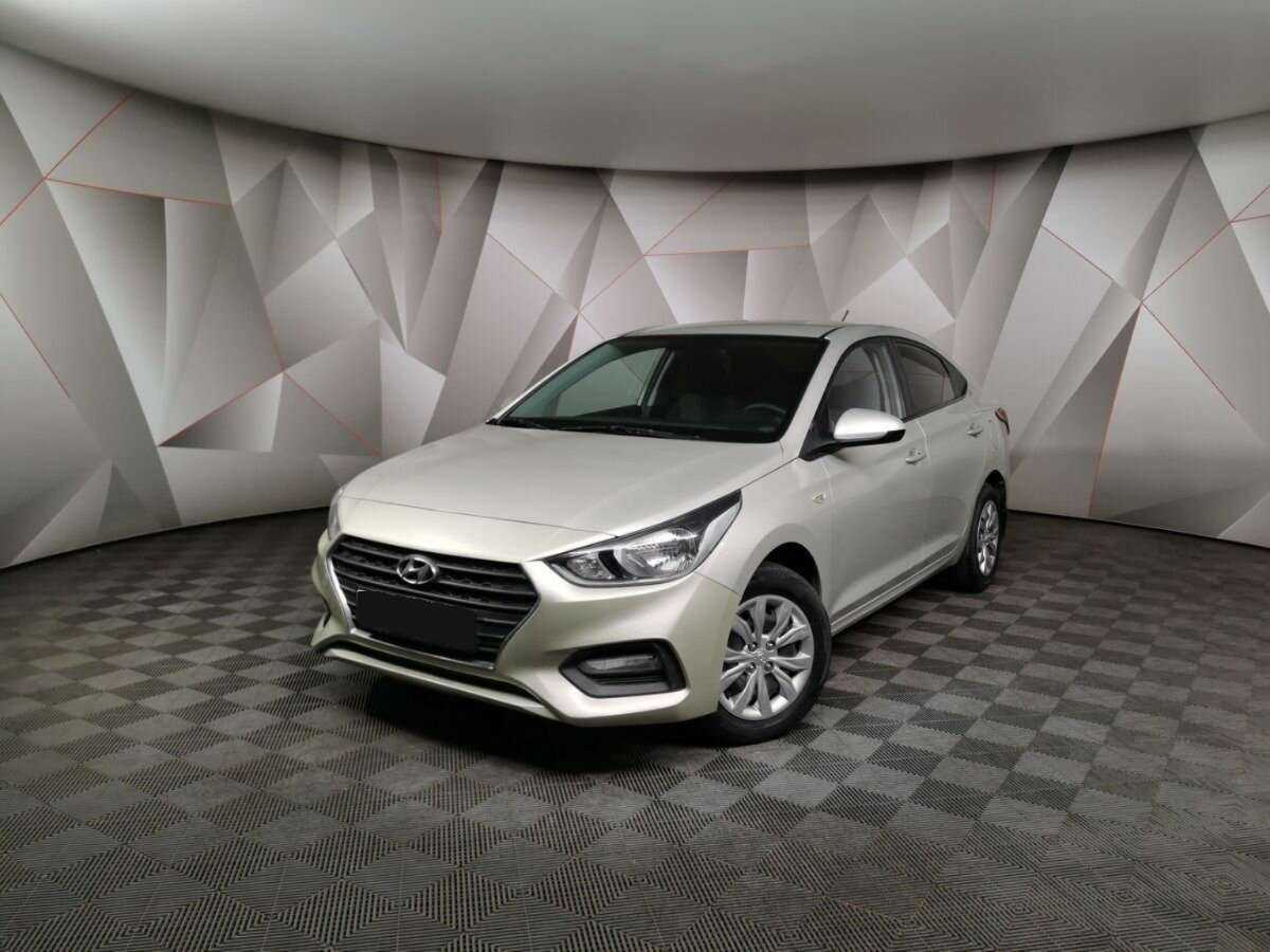 Купить Hyundai Solaris, 2017, 108 077 км, фото №1