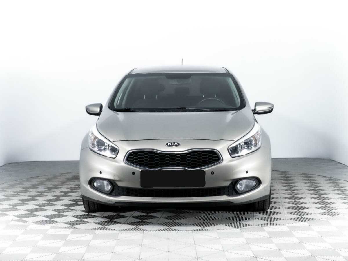 Купить Kia Ceed, 2014, 102 040 км, фото №2