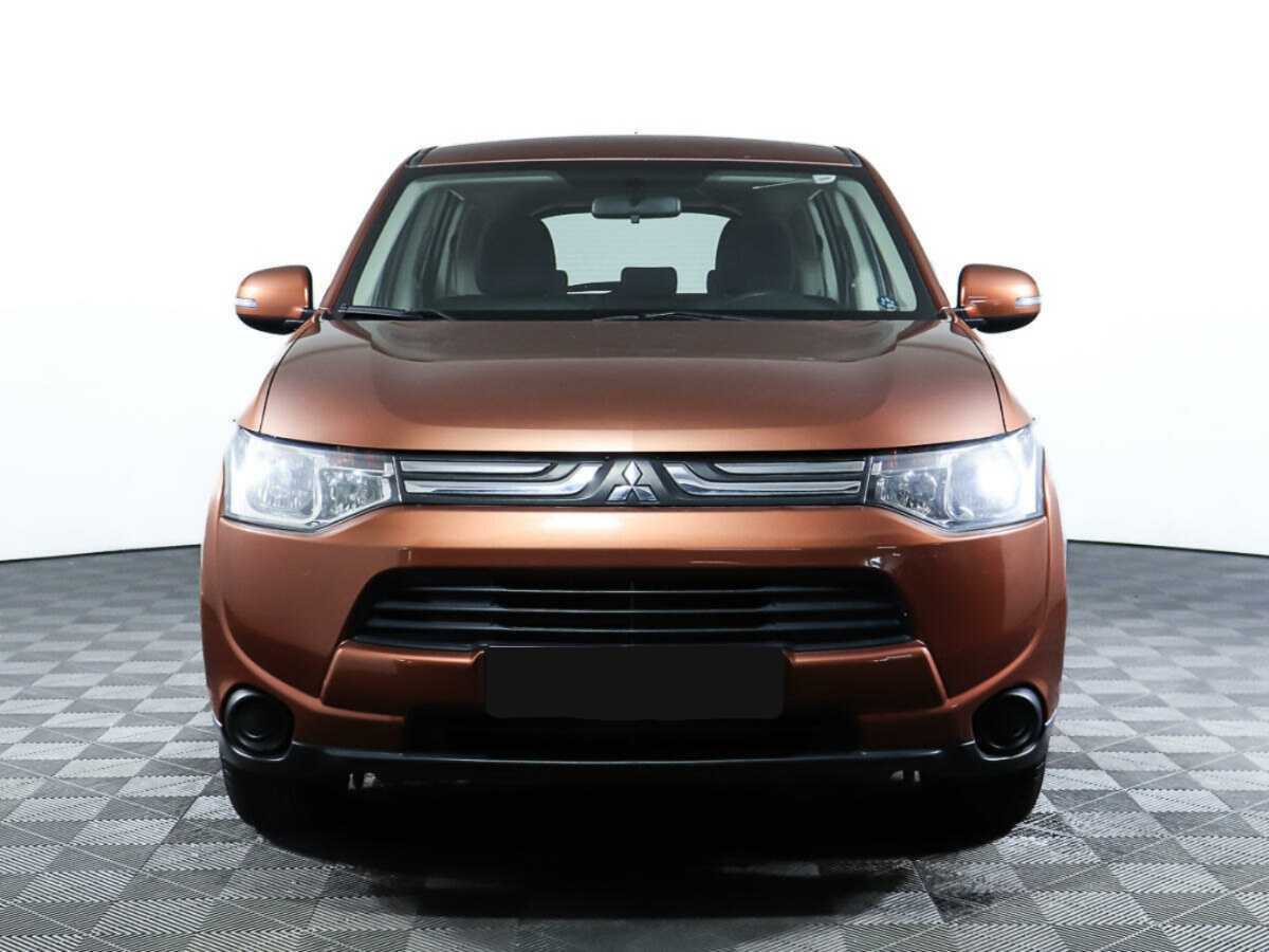 Купить Mitsubishi Outlander, 2012, 42 436 км, фото №2