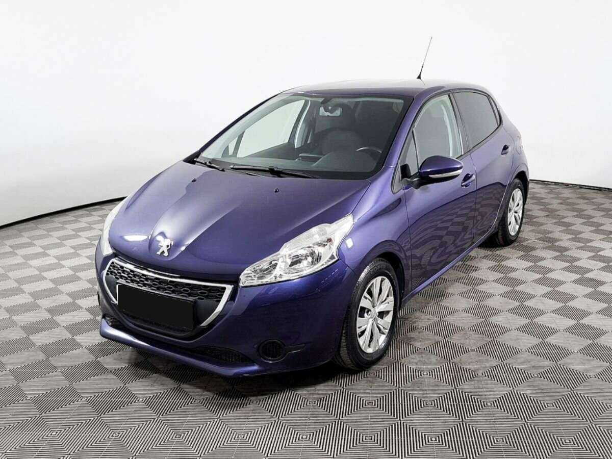 Купить Peugeot 208, 2013, 70 100 км, фото №1