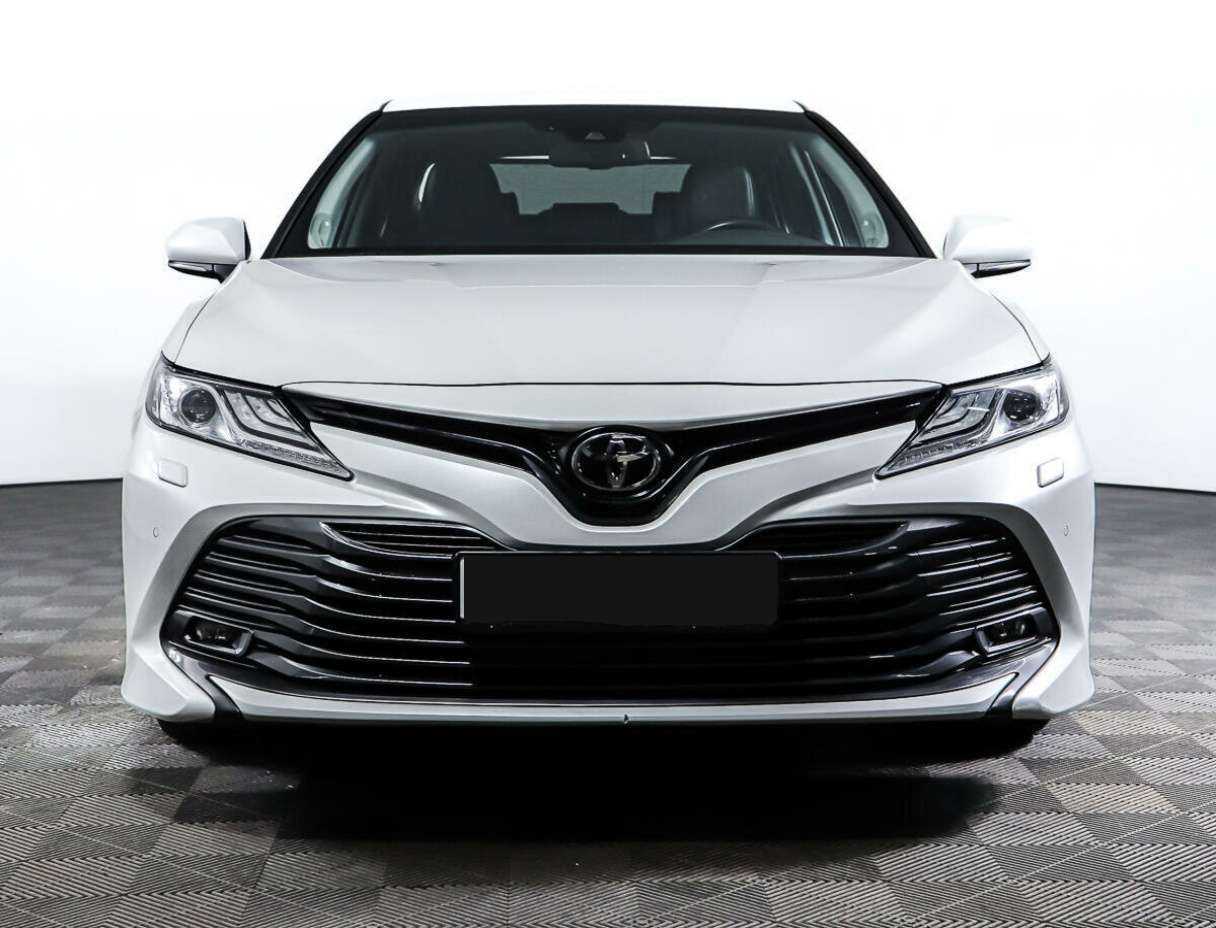 Купить Toyota Camry, 2020, 45 166 км, фото №2