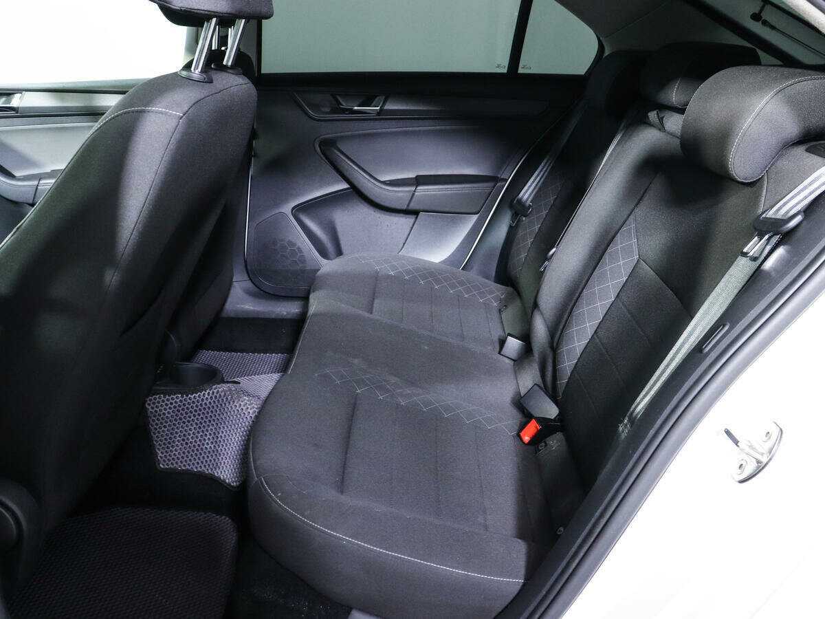 Купить Skoda Rapid, 2021, 102 235 км, фото №10