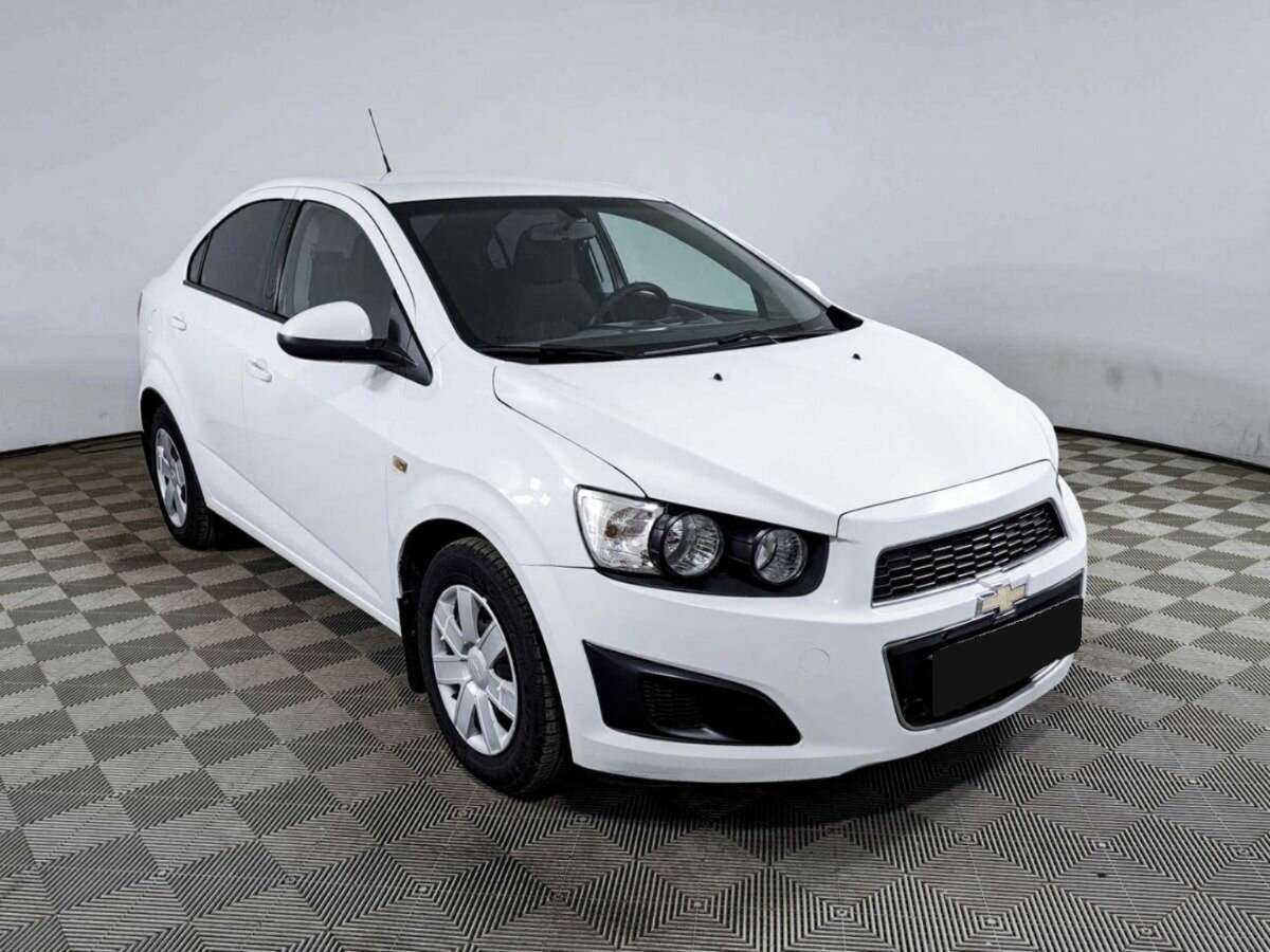 Купить Chevrolet Aveo, 2013, 187 316 км, фото №3